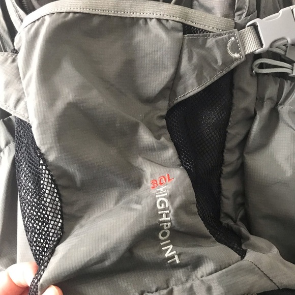 eddie bauer highpoint 30l